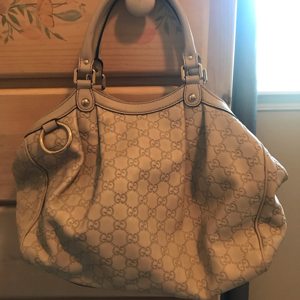 Gucci handbag